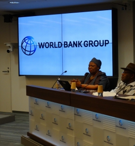 写真3 6/27世界銀行・JICA共催セミナーで発表するレジーナさん