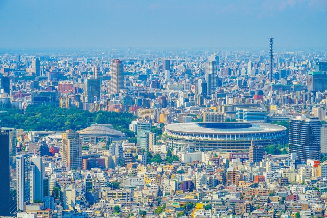 新国立競技場と東京の街