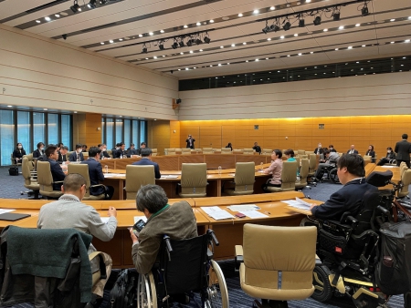 インクル雇用議連総会の様子３