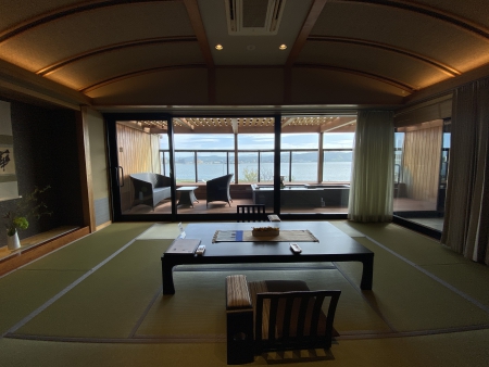 室内、露天風呂