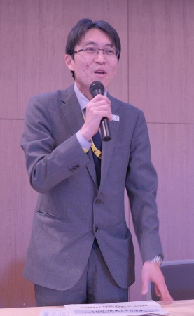 内閣府政策統括官（共生・共助担当）付参事官（障害施策担当）古屋勝史さん
